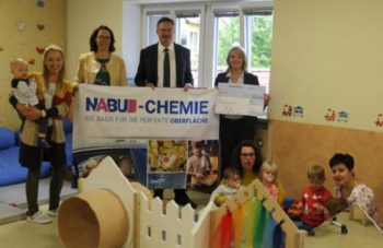 NABU Spende für die neue Kinderkrippe in Stulln